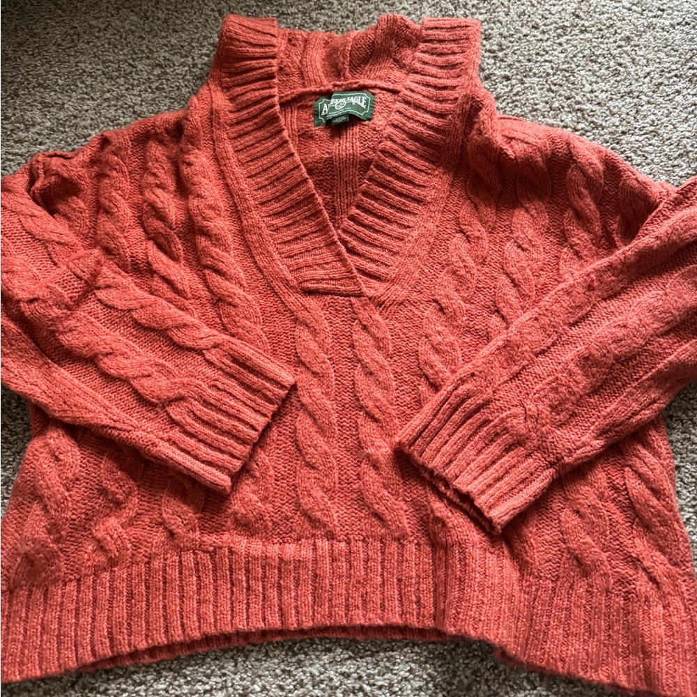 American Eagle sweater